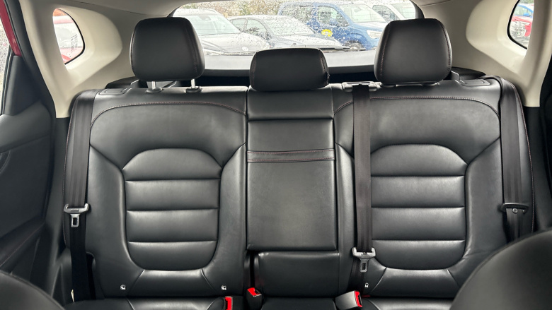 MG Hs 1.5 T-GDI Excite 5dr Petrol Hatchback